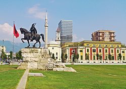 Skanderbeg Square 