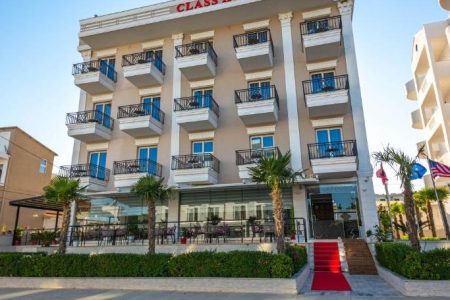 Class Hotel Ksamil