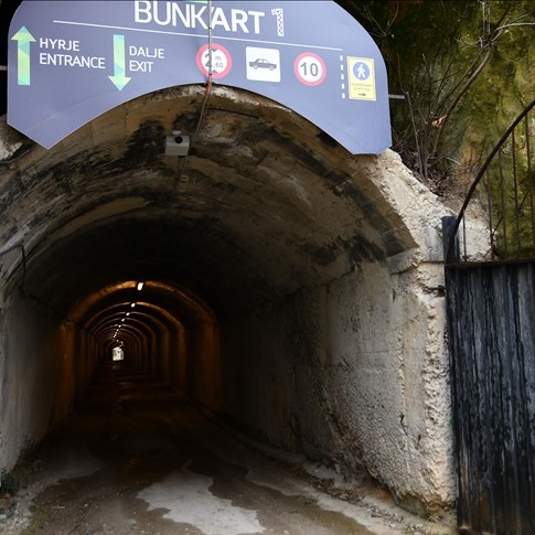 Bunk'Art 1 - (6.4 km) 22 min 